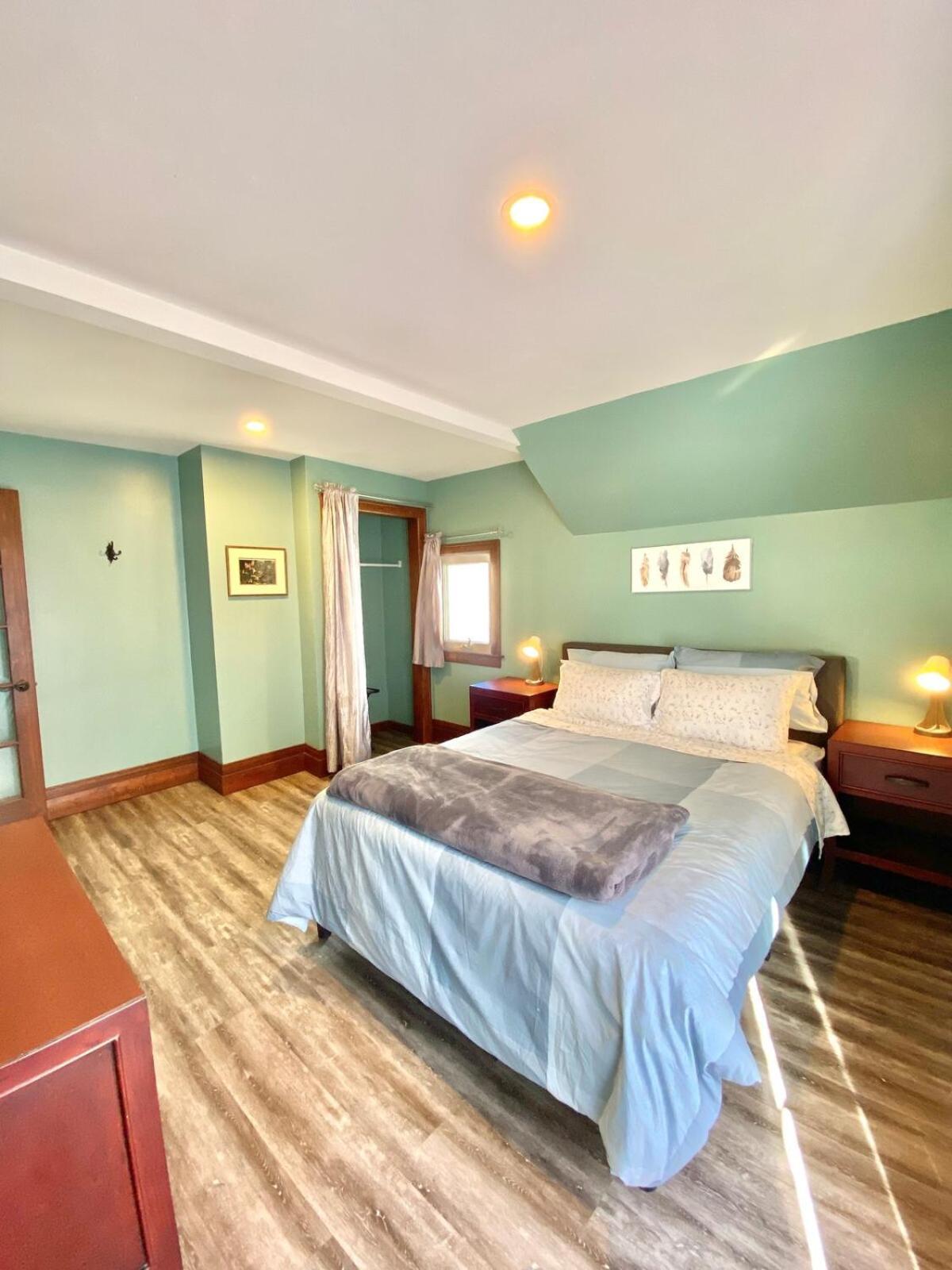 Cozy Suite-walk To The Falls * Niagara Falls